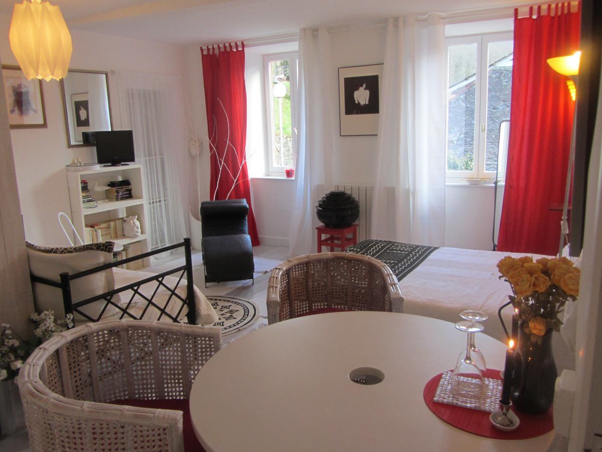 La Maison De Natasha Castillon-en-Couserans