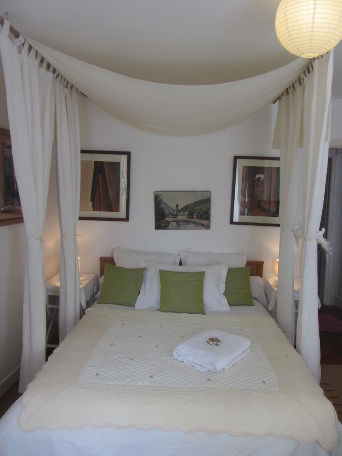 La Maison De Natasha Bed & Breakfast